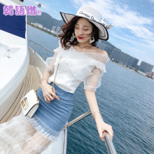 韩语琳夏季新款2018女装韩版性感一字肩短袖网纱拼接白色超仙上衣图片