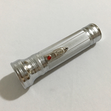 包邮上海白象牌老式手电筒 送电池电珠 国货绝版铁皮手电筒 怀旧