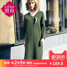 裂帛2018冬装新款V领宽松落肩长裙开叉毛织长袖连衣裙女51172352图片