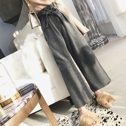 卡其色阔腿裤九分_卡其色阔腿裤九分图片素材