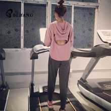 女两件瑜伽服套装 女速干性感宽松跑步健身服女 春季健身房运动套装