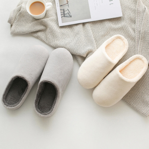 [买一送一]日式厚底棉拖鞋