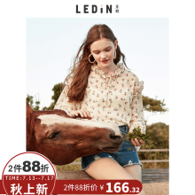 乐町碎花小清新遮肚子雪纺衫甜美飘逸上衣女夏2018新款超仙洋气图片