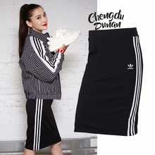 休闲裙 Adidas三叶草女子过膝包臀运动时尚 半身短裙小黑裙CE5609