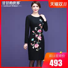 【刺绣羊毛呢 35%羊毛】甘甘的世界2018秋冬新款女中长款连衣裙瘦图片