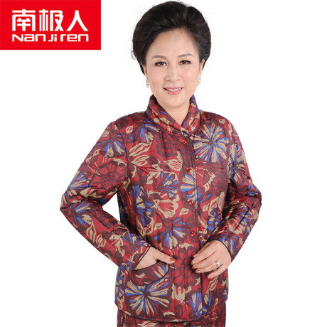 南极人新款中老年羽绒服女妈妈装小面包领印花保暖羽绒内胆羽绒服商品大图