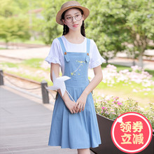 怪兽背带裙少女2018新款夏季韩版中长款学生牛仔吊带裙女两件套图片