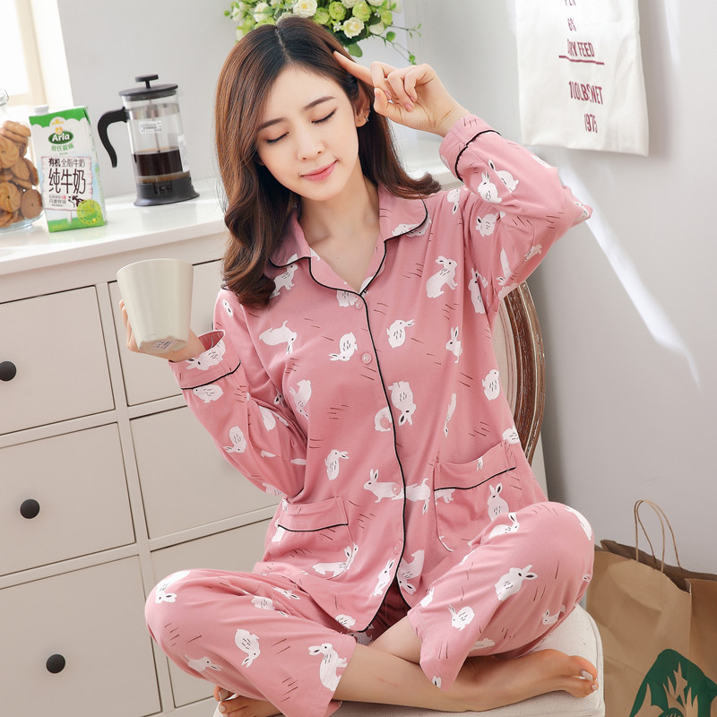 真丝女睡衣：舒适与优雅的秘密武器