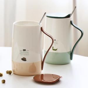 创意清新骨瓷马克杯带盖勺 
