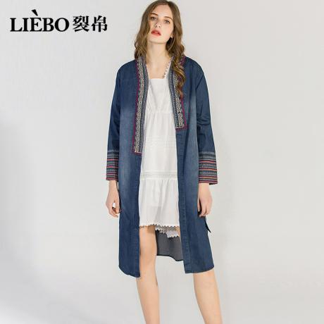 裂帛莲灿2018秋新款V领不对称绣花带腰带宽松长款牛仔外套女商品大图