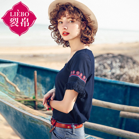裂帛女装2018夏新款气质V领刺绣流苏短袖上衣百搭宽松版T恤女商品大图