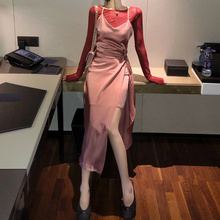 扑啦啦 韩风Chic气质缎面V领修身吊带长裙女秋季露背不规则连衣裙