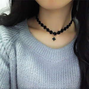 简约百搭甜美镂空锁骨链