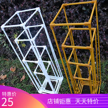 2019新款 森系婚庆道具方框铁艺几何路引金色T台方形路引钻石路引