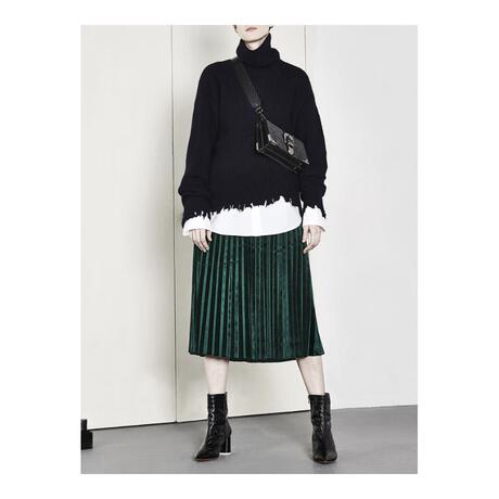 预售 Mo&Co. 黑色撕边高领女士毛衣商品大图