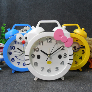 创意可爱卡通闹钟儿童学生起床钟小时钟台钟KT桌面摆钟简约小闹钟