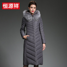 恒源祥2018冬季新款羽绒服女中长款时尚毛领连帽过膝加厚保暖外套图片