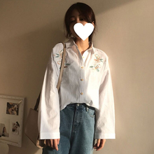 新款 上衣 小清新花朵刺绣气质衬衣宽松学生长袖 女2019韩版 早春衬衫