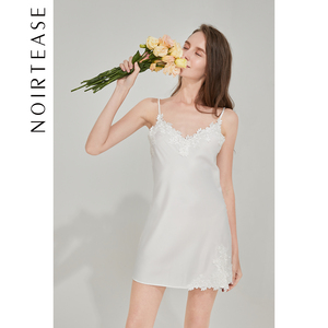 NoirTease夏季性感睡衣白色重工修身蕾丝吊带冰丝睡裙女夏睡衣裙