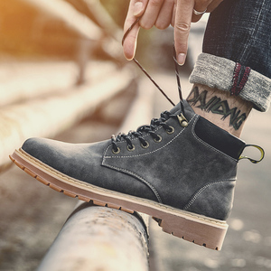 青年加绒保暖英伦马丁靴