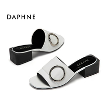 凉鞋 达芙妮夏休闲舒适复古方头扣饰方跟拖鞋 Daphne
