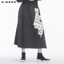 sdeer圣迪奥流畅剪裁撞色斑驳印胶字母装饰开衩长裙S18481175图片
