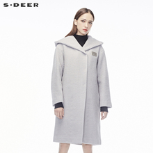 sdeer圣迪奥2018秋冬新款立体纹理撞色布贴连帽厚实大衣S18481842图片