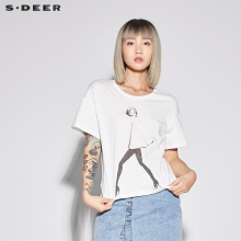 sdeer圣迪奥2018新款女夏素白套头圆领人物印染短袖T恤S18280152图片