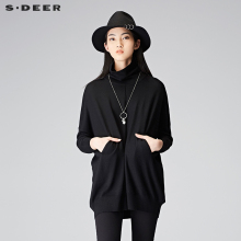sdeer圣迪奥2017冬装新款纯色宽松口袋蝙蝠袖毛衣针织衫S17483581图片