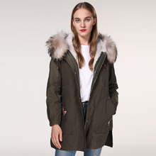 QUAKERAME2018新款尼克服女中长款派克服女外套兔毛内里皮草女装图片