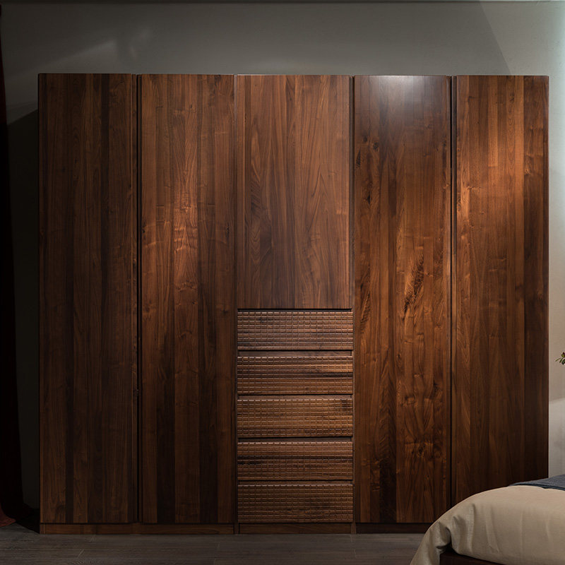 ���ƼҾߺں���ľ���Ŵ��¹�DK070