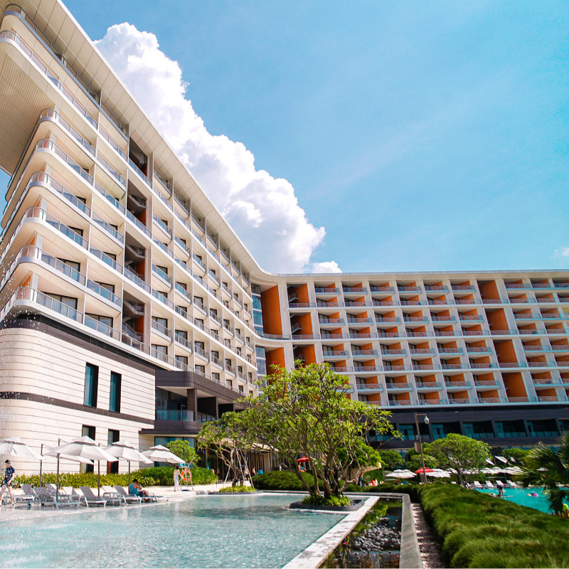 【春季大促】小径湾艾美酒店海景客房1-2晚+含2大1小早餐+可拆分