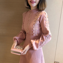 针织打底裙甜美蕾丝边毛衣连衣裙 半高领灯笼长袖 新款 2018秋冬女装