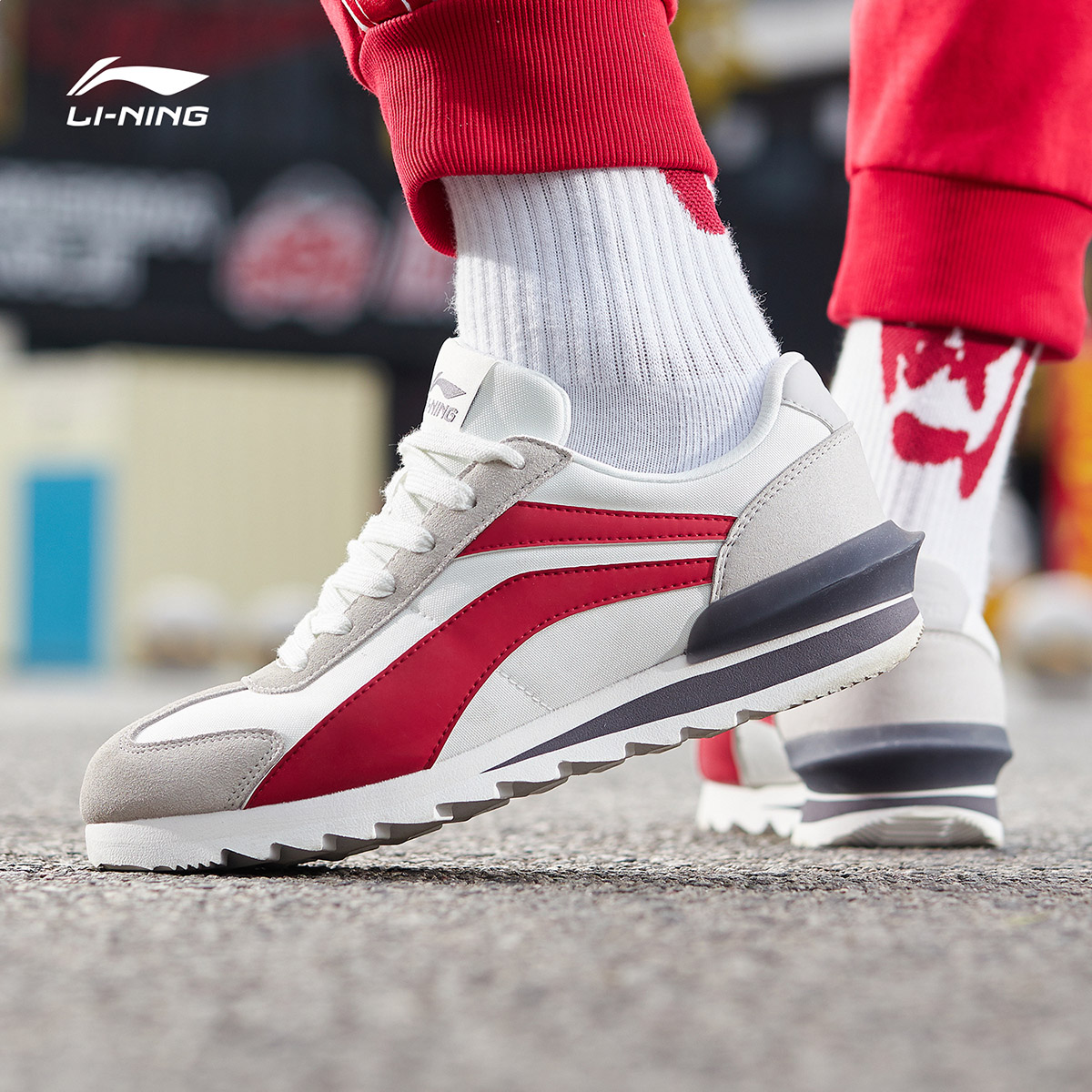 Li Ning casual shoes men's shoes 2019 new lightweight casual board shoes men's low top sports shoes AGCP241