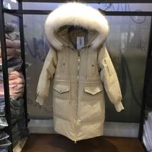 OROLAY欧绒莱中长过膝羽绒服19冬显瘦宽松白鸭绒大毛领情侣装981