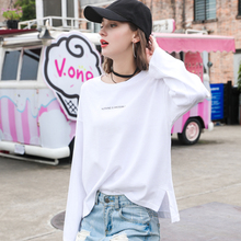 初秋上衣长袖女装2018新款白色纯棉韩版宽松学生圆领字母印花t恤图片