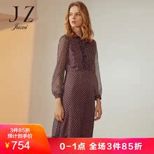 玖姿2018秋装娃娃领波普花纹印花长袖中长款雪纺连衣裙女装图片
