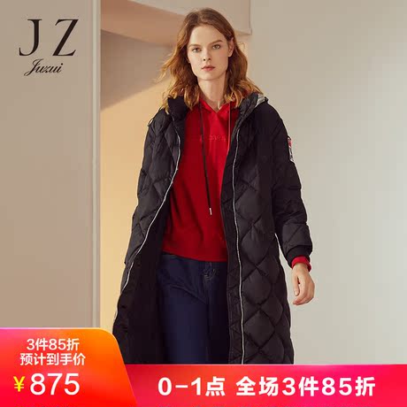 JUZUI/玖姿奥莱店2018冬装银色连帽抽绳贴布中长羽绒服过膝商品大图