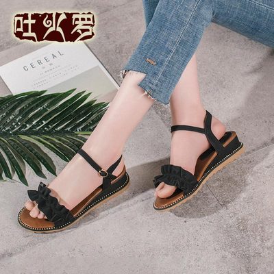 吐火罗夏季2018新款手工坡跟露趾凉鞋花朵复古中跟女鞋个性铆钉