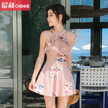 2019韩国泳衣女连体性感小胸聚拢小香风保守遮肚裙式显瘦泡温泉