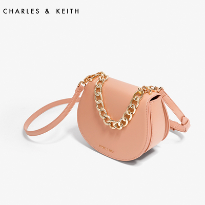 CHARLES&KEITH单肩包欧美风渐变条纹金属链条马鞍包CK2-50780534