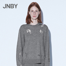 江南布衣2018秋冬新品 毛针织衫 JNBY 镂空个性 圆领长袖 女5H8820310
