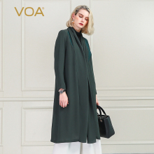 VOA真丝墨绿色秋冬新品立体塔克褶插肩袖长款围巾领开衫风衣F385图片