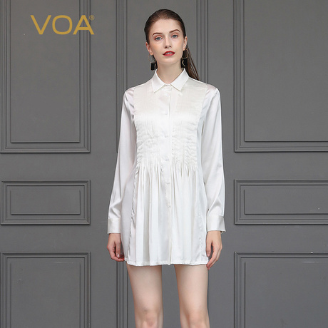 VOA白色简约款立体褶皱POLO领长袖单排扣必备单品女式衬衫B2100商品大图