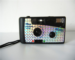 mk-800a135照相机机械手动135胶卷傻瓜照相机库存品