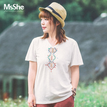 MsShe加大码女装2018新款夏装胖妹妹V领图腾刺绣全棉T恤M1825098图片