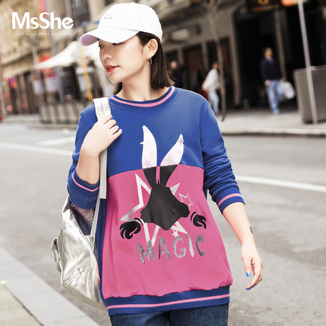 MsShe加大码女装2018新款冬装 撞色印花圆领卫衣M1831094商品大图