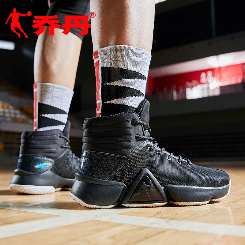 Jordan Basketball Shoes Men's 2019 Spring New High Top Sneakers Men's Shock Absorbing and Durable Practical Football Shoes and Boots