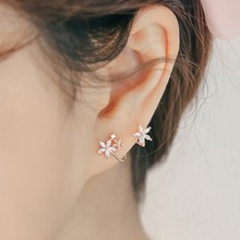 韩国新款 个性 甜美淑女花朵弧形925纯银耳钉女气质简约耳环