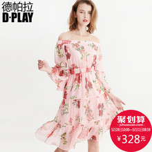 欧美粉底印花一字领荷叶七分袖 收腰雪纺连衣裙 DPLAY2018春夏新品